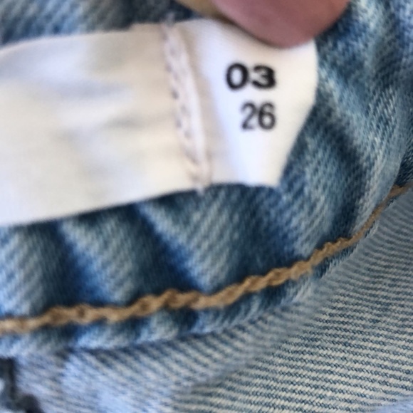 Garage Light Wash High Waist Mom Jean Shorts Sz 3 - Picture 3 of 11